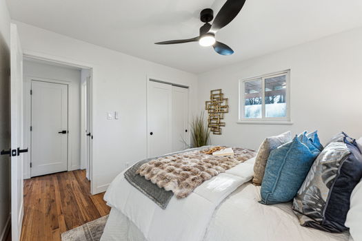 22-019-3307-Teller-St