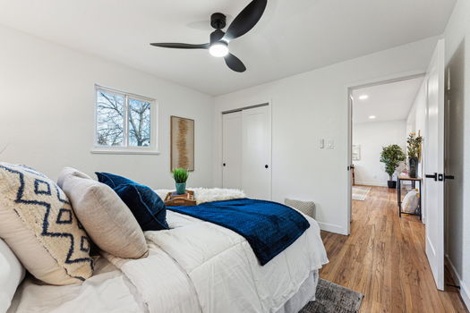 25-022-3307-Teller-St