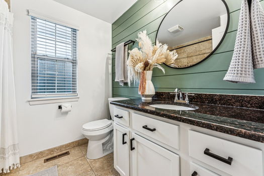 38-038-7701-S-Hill-Dr