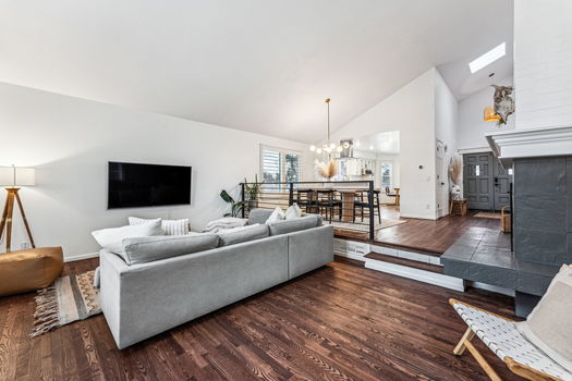 8-008-7701-S-Hill-Dr