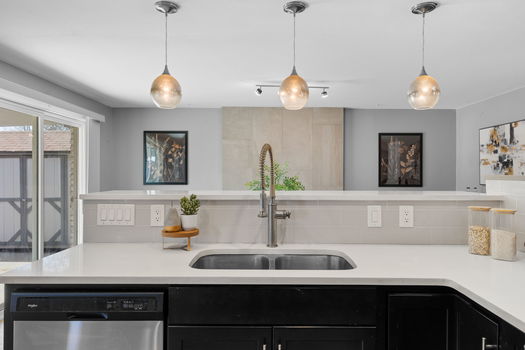 22-web-or-mls-2572 Beech Ct-22