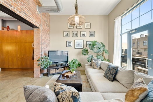 3-web-or-mls-2__DSC0542