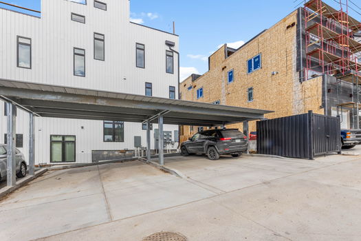 35-web-or-mls-2438 S Acoma St-35