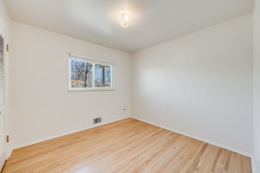 10-web-or-mls-2299-zinnia-way