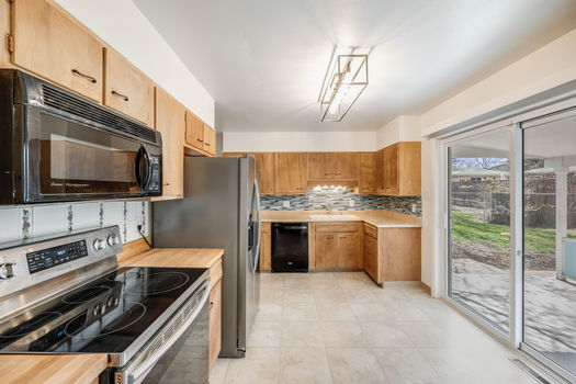 16-web-or-mls-2299-zinnia-way