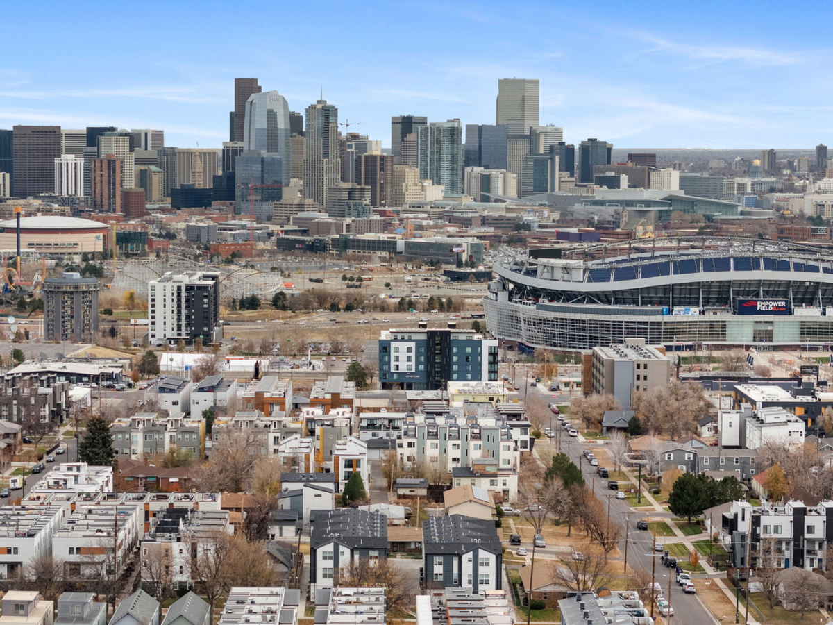 1840 Irving St Denver CO 80204, Sloan’s Lake townhome, Denver townhome, rooftop deck Denver, no HOA Denver, Jason Sirois Denver Realtor, FORM at Compass Denver 4
