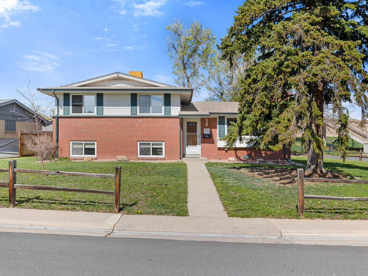 Applewood Real Estate Market 2025, Jason Sirois Applewood Realtor, Applewood housing market review, FORM Denver, Wheat Ridge real estate, best Applewood Realtors 2025 1
