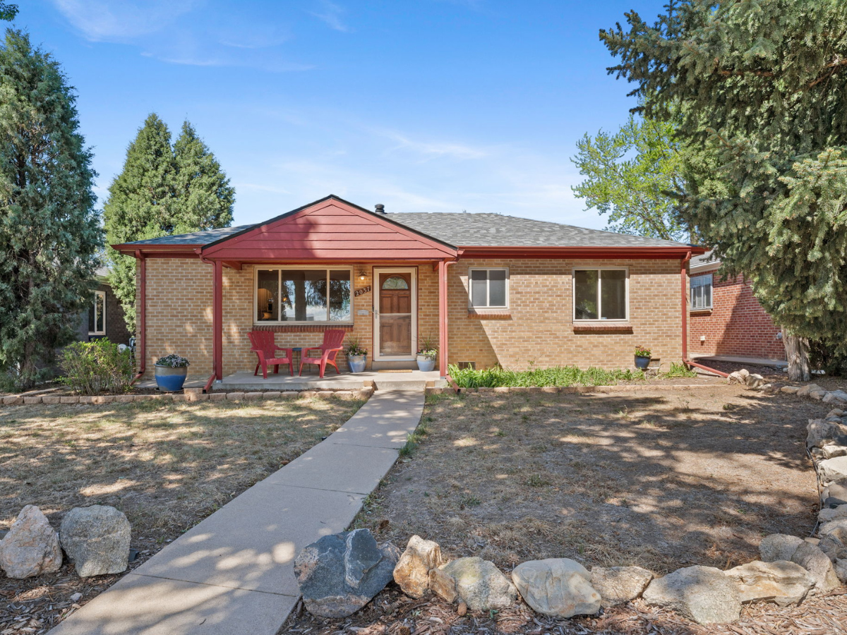 Applewood Realtor, Jason Sirois Applewood Realtor, FORM Denver, Top Denver Realtor, FORM at Compass Denver, best Applewood neighborhoods for families 2