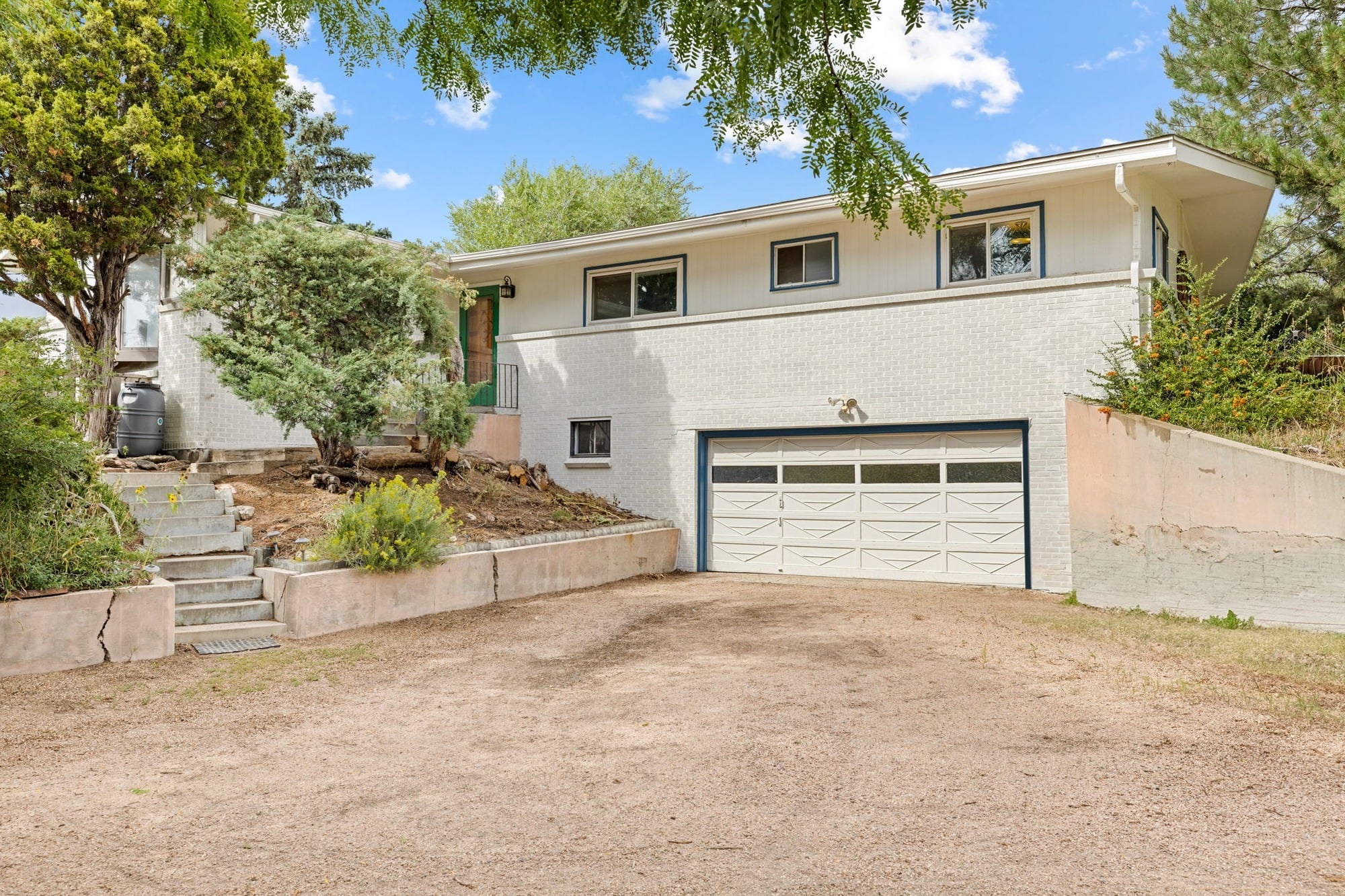 Large backyard lot behind an Applewood home in Jefferson County, Colorado
