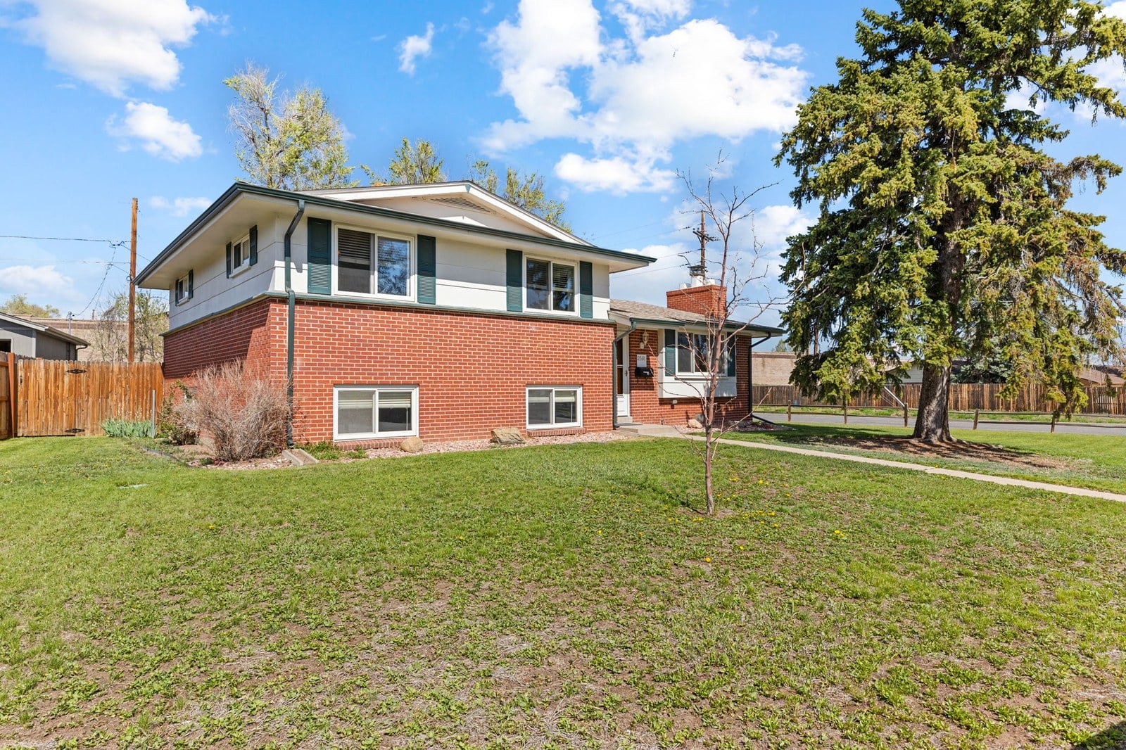 Raised ranch home with a large yard in Golden, Colorado