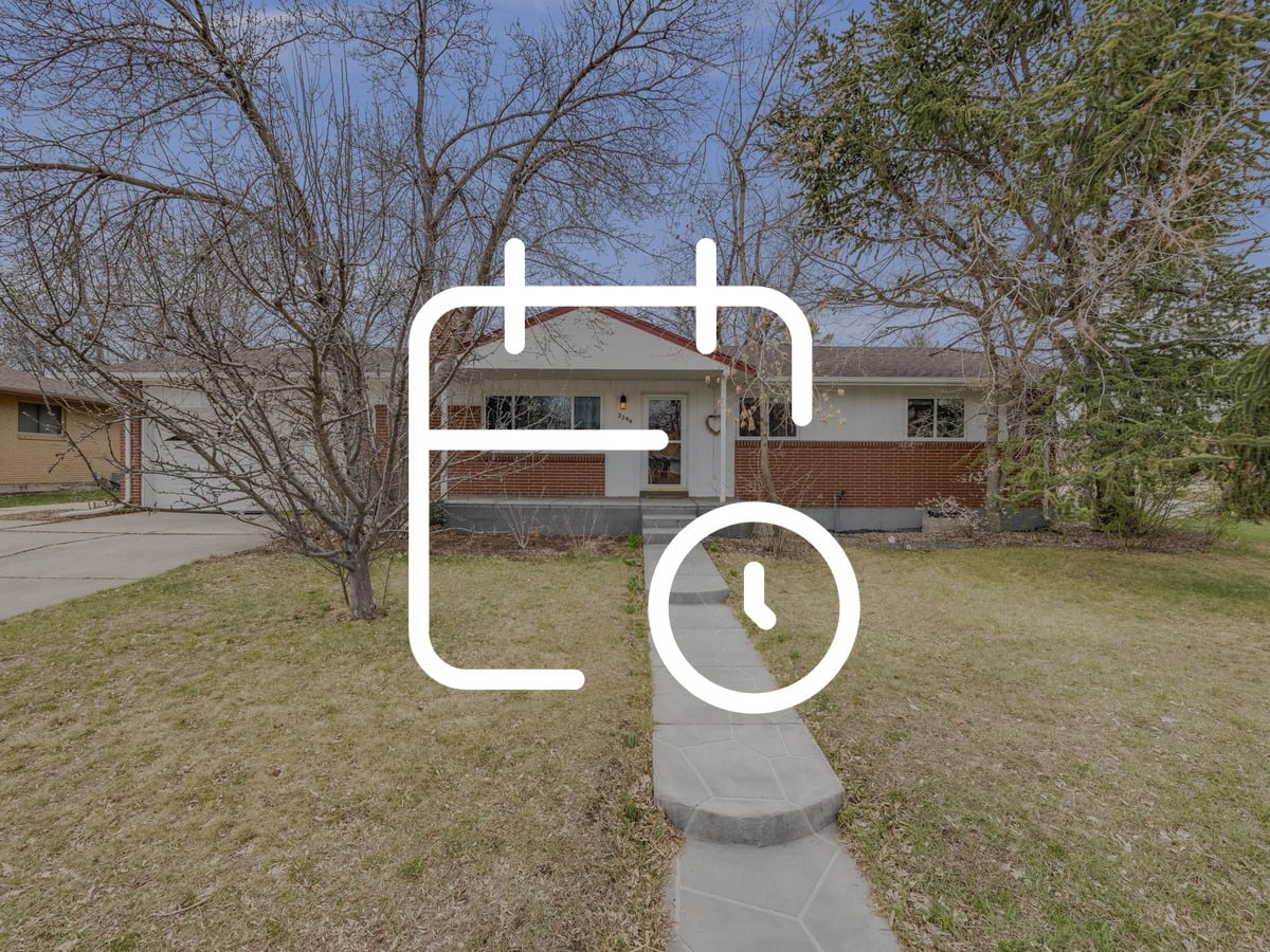 How long homes are taking to sell in Applewood, Colorado, ranch home with mature trees