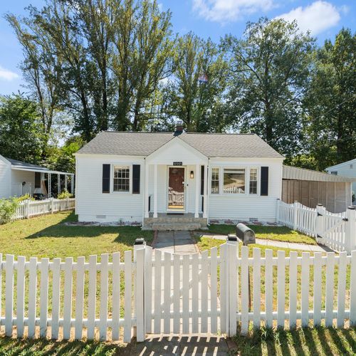 How to Improve Your Home's First Impression to Sell for More Money