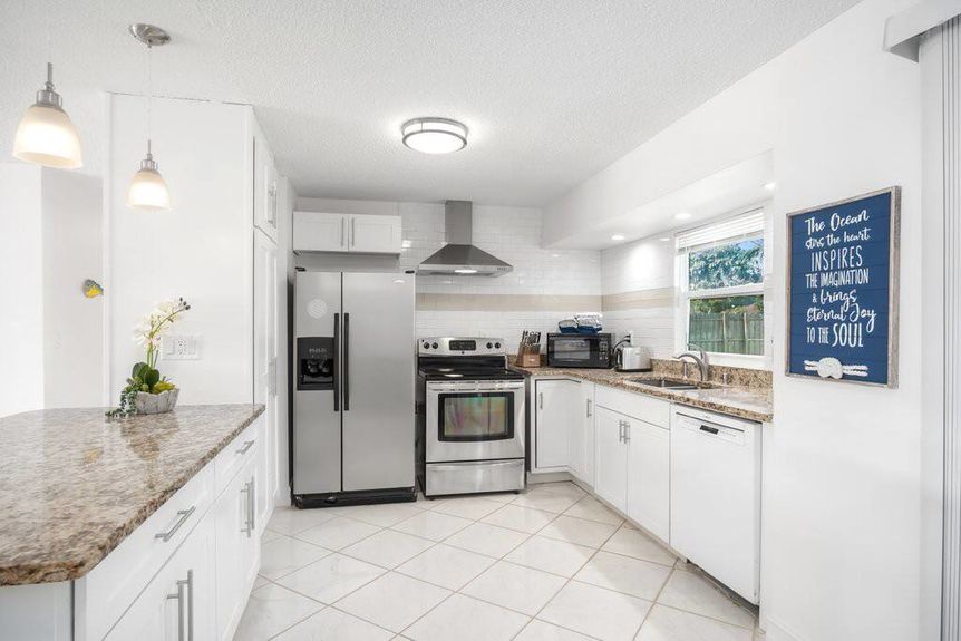 1207-hernando-kitchen-2