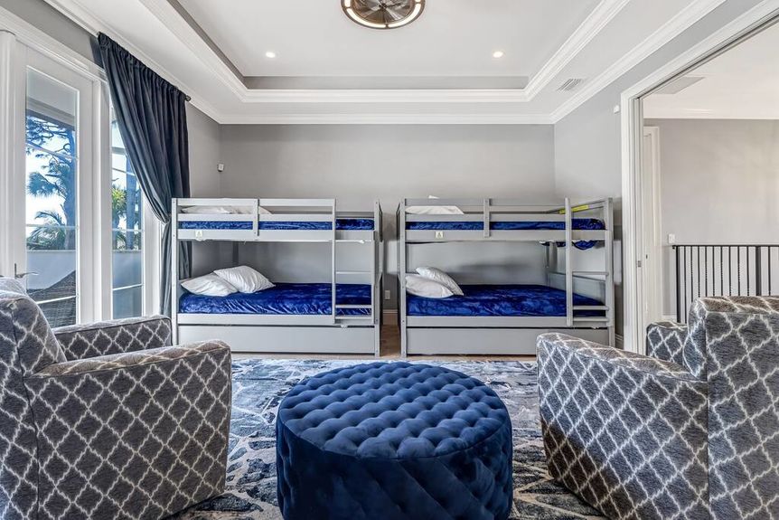 9320-vanderbilt-bunk-1