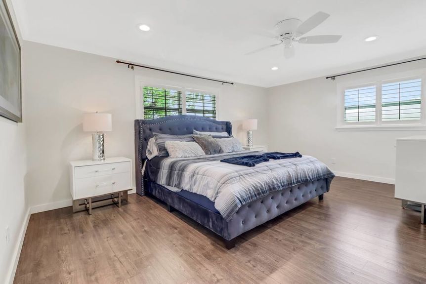 166-johnnycake-bedroom-1