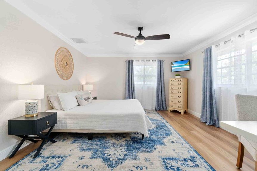 3565-balboa-bedroom-1