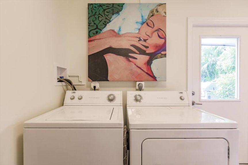 YOhsTtm5XNjqDYxfofD9MbLShAz2EThyJAIDAURd