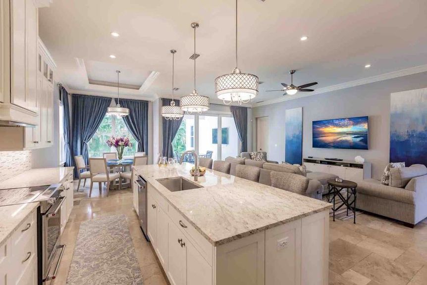 9320-vanderbilt-kitchen-2