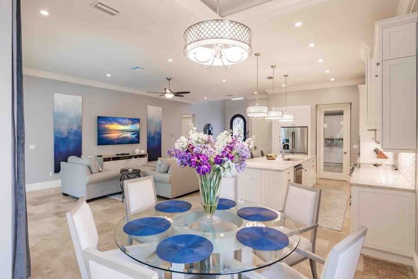 9320-vanderbilt-dining-room