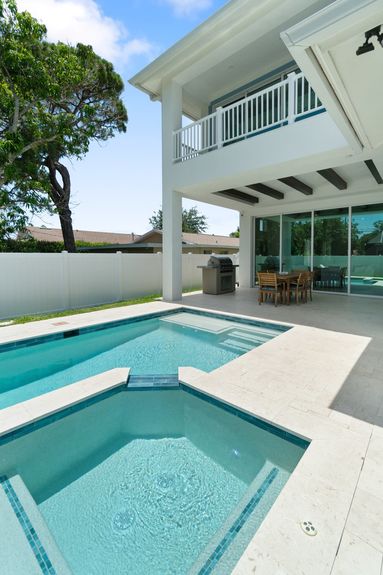 Pool 67-web-or-mls-DSC06376