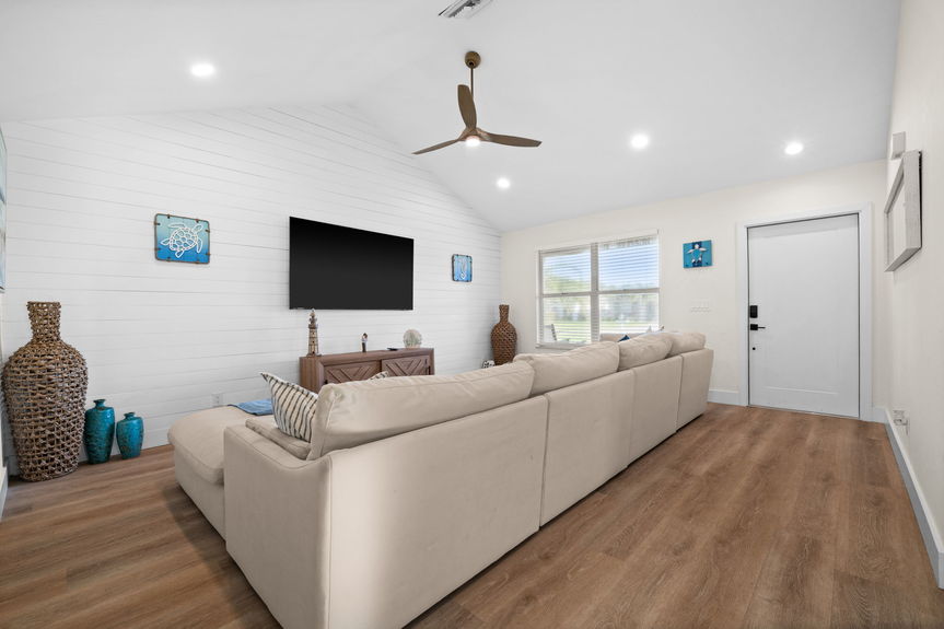 12-web-or-mls-Z8T_8689