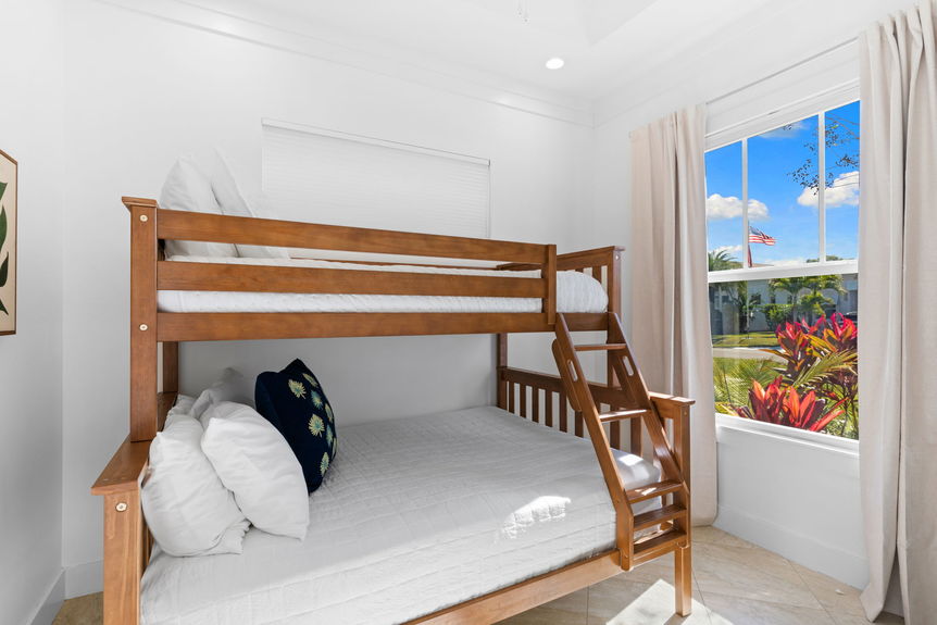 19-web-or-mls-A0103615