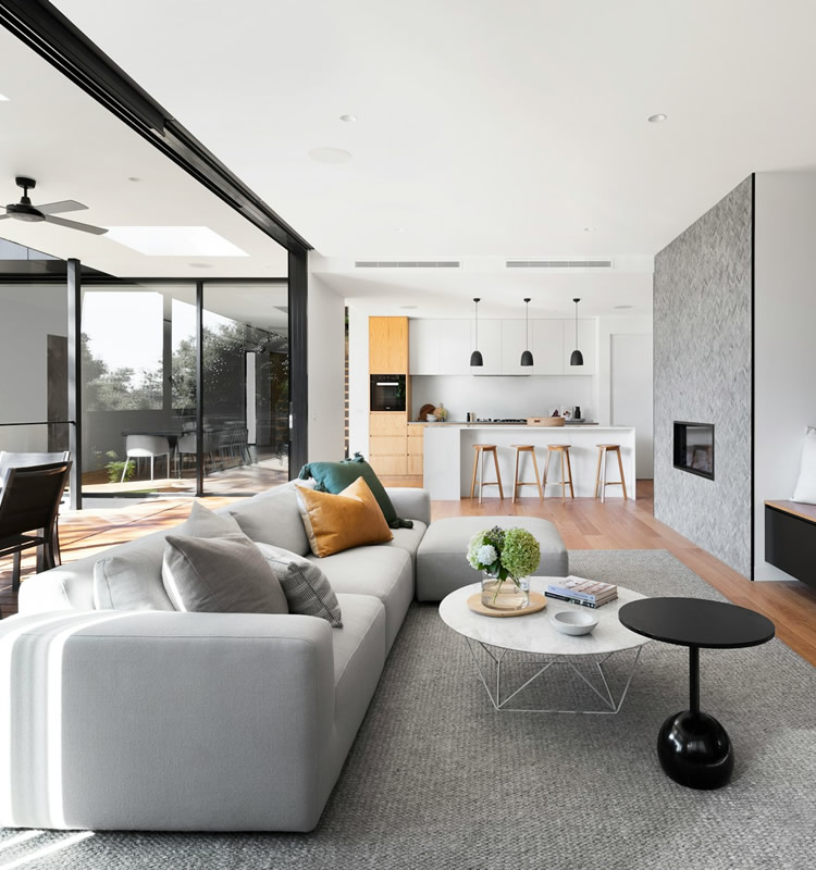 r-architecture-T6d96Qrb5MY-unsplash1