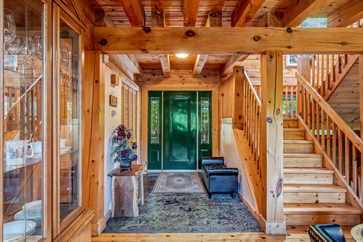 1261GouverneurDr-25