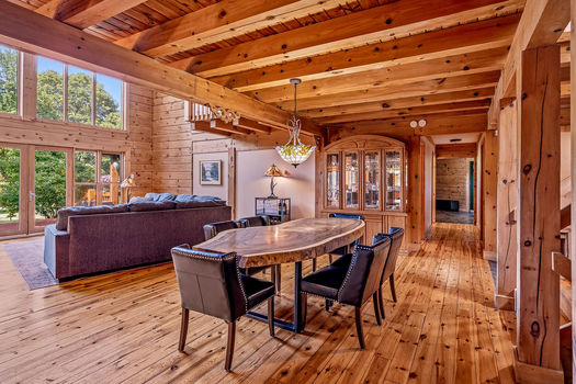 1261GouverneurDr-28