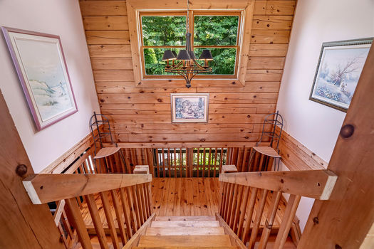 1261GouverneurDr-61