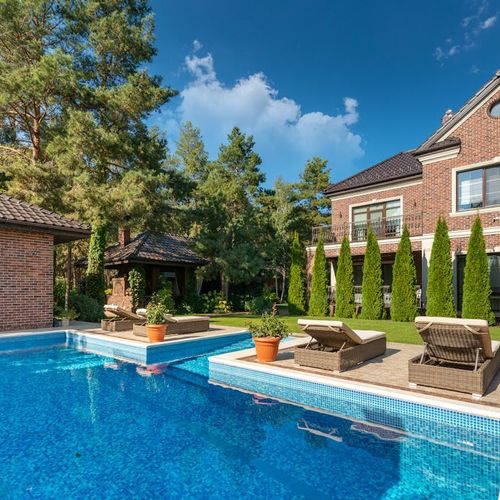 Get Your Home Ready for Summer in a Way That Grabs the Attention of Potential Buyers