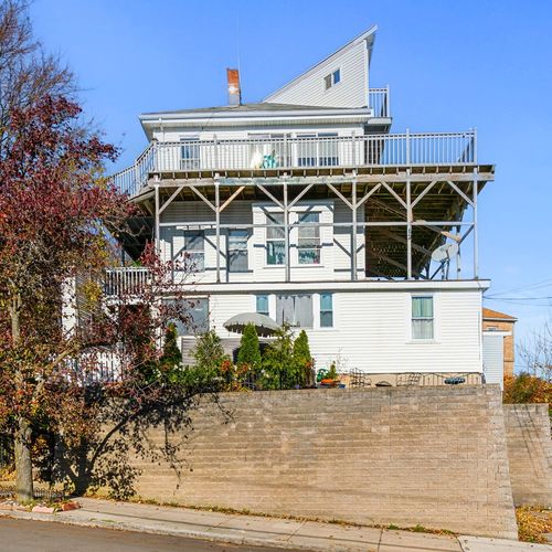 Beachfront-Style Home Near Boston: What 1000 Winthrop Ave in Revere Offers Buyer