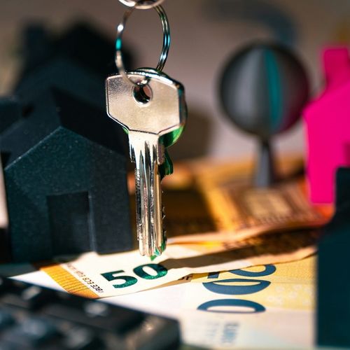 Why Some Luxury Homes in Boston Don’t Sell (and How to Fix It)