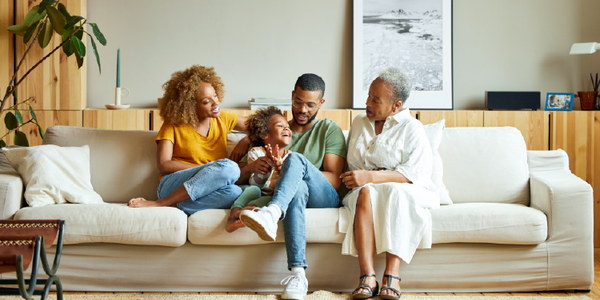 The Benefits of Buying a Multi-Generational Home [INFOGRAPHIC]