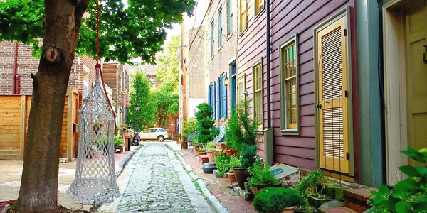 Best Realtor in Queen Village Philadelphia (2026 Guide)