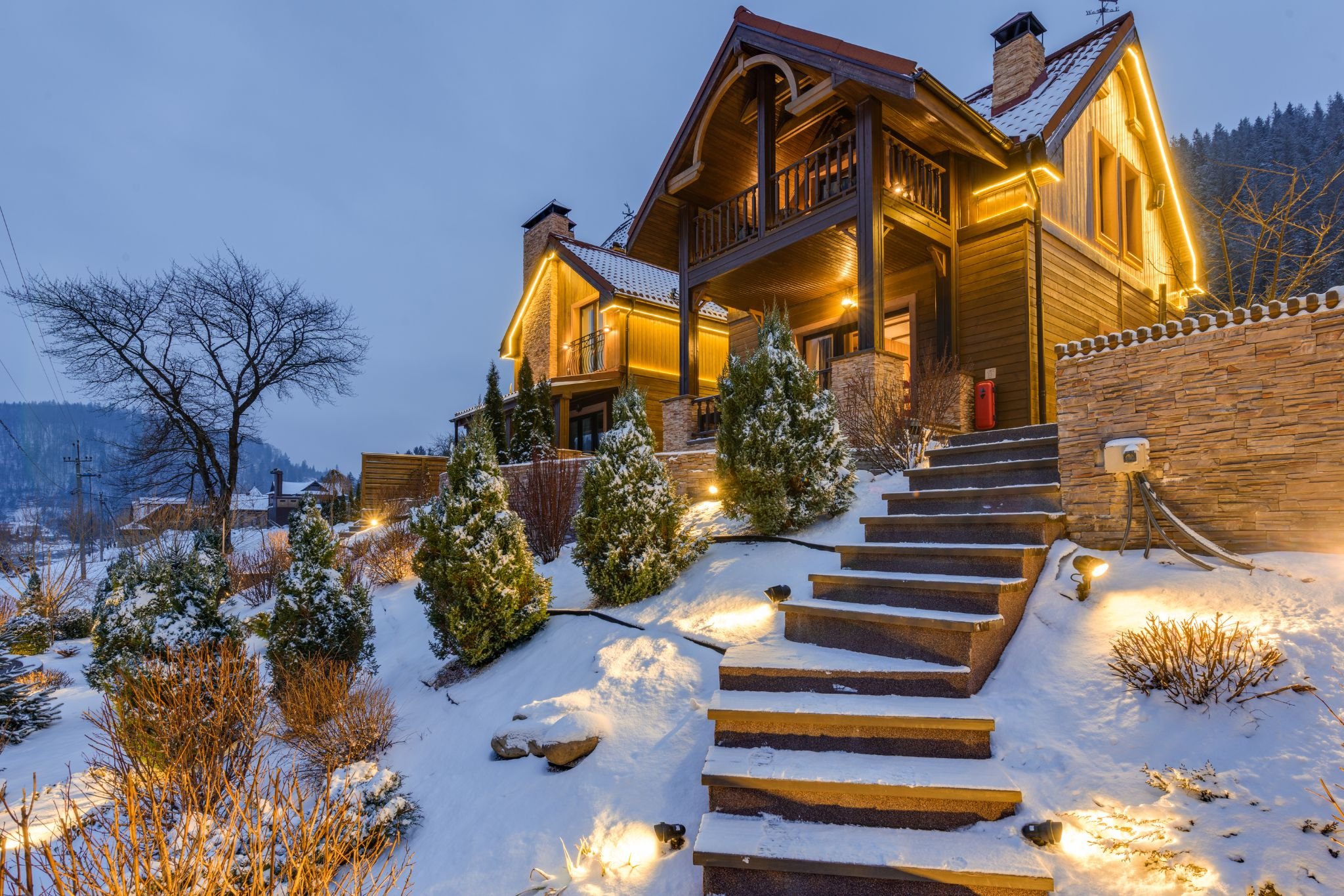 Winter Curb Appeal Tips to Impress Buyers