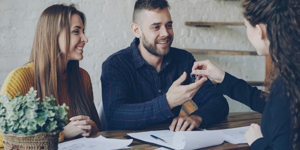 How a Local Realtor Helps You Win in &hellip;