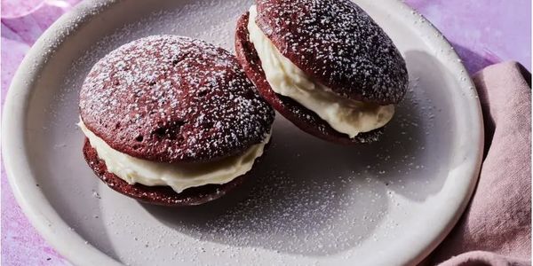 Red Velvet Whoopie Pie Recipe