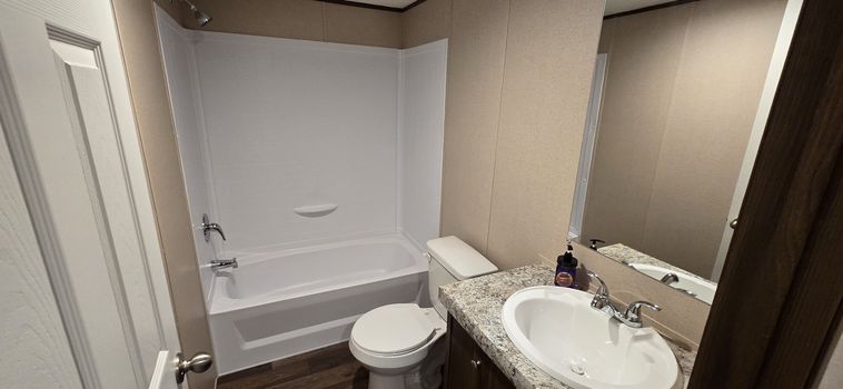 WhatsApp Image 2024-12-16 at 16.18.35_11d5240c