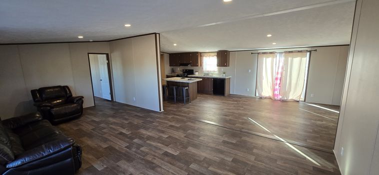 WhatsApp Image 2024-12-16 at 16.18.35_daa4db6b