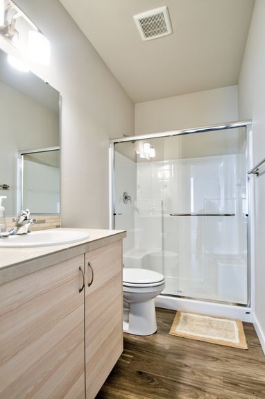 DSC_4032And8more-min