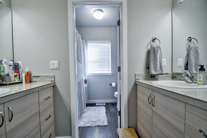 DSC_4194And8more-min