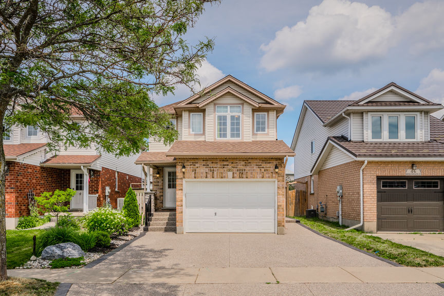 002-42 Bridlewreath Street Kitchener-12
