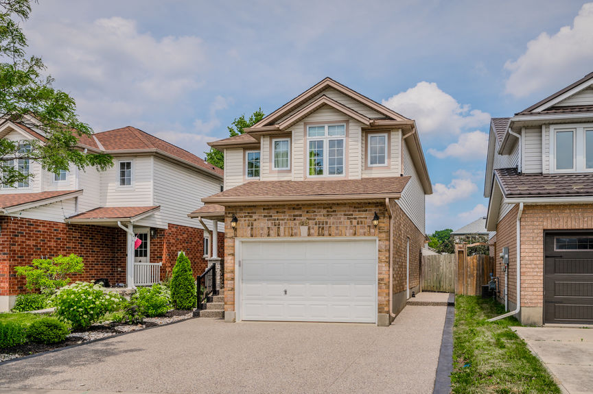 003-42 Bridlewreath Street Kitchener-13