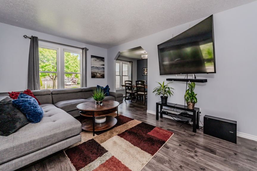 007-44 Warwick Court Kitchener-17