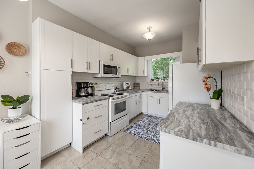 009-815 William Street, Cambridge&#8211;19