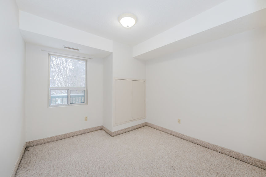 024-15 HOFSTETTER Avenue Unit #404, Kitchener (19 of 27)