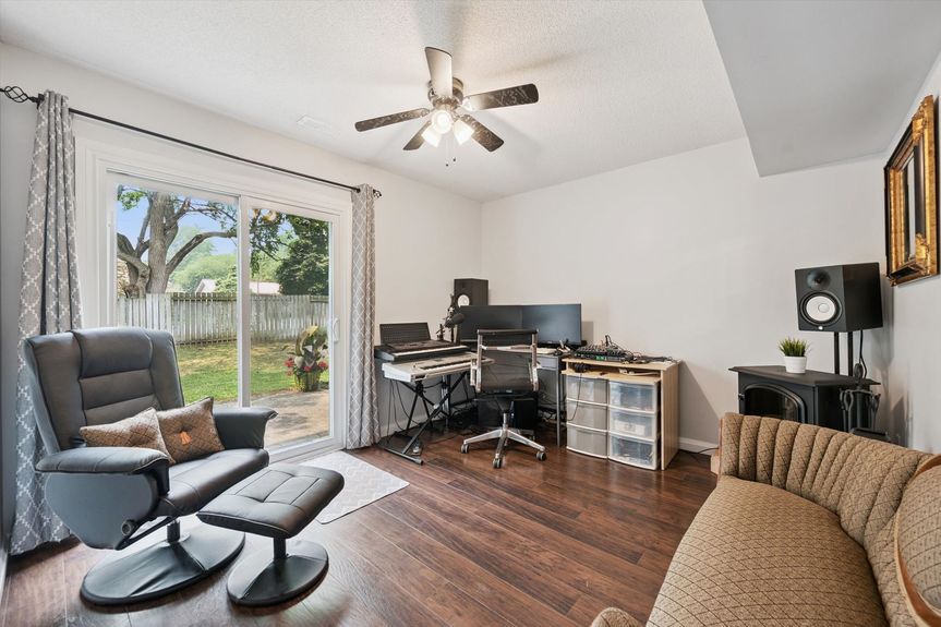 09-Harris Ave 008