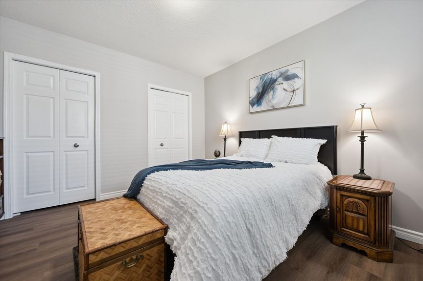 14-Howe Dr Unit 9D 017