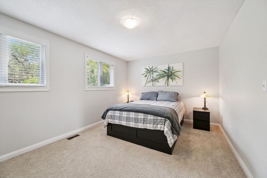 20-Harris Ave 019